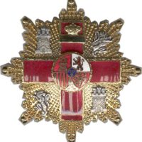 Gran Cruz del Mérito Militar, distintivo rojo