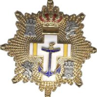 Gran Cruz del Mérito Naval, distintivo amarillo