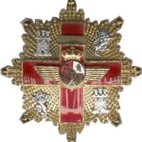Gran Cruz del Mérito Aeronáutico, distintivo rojo